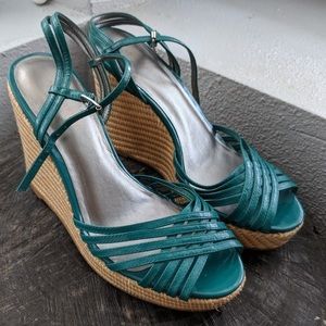 Ann Taylor Teal Straw Wedges
